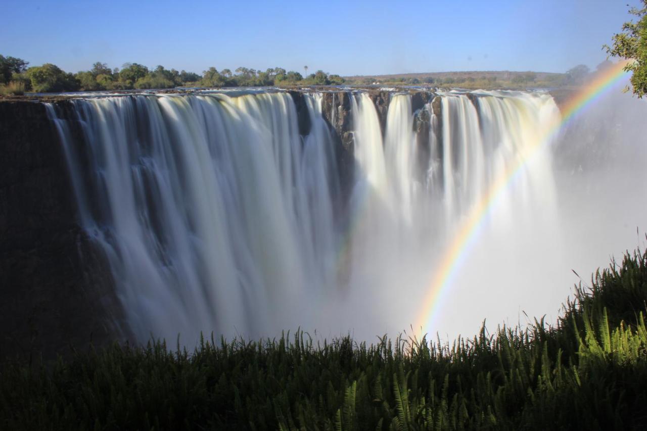 Victoria Falls Backpackers Lodge Exteriör bild